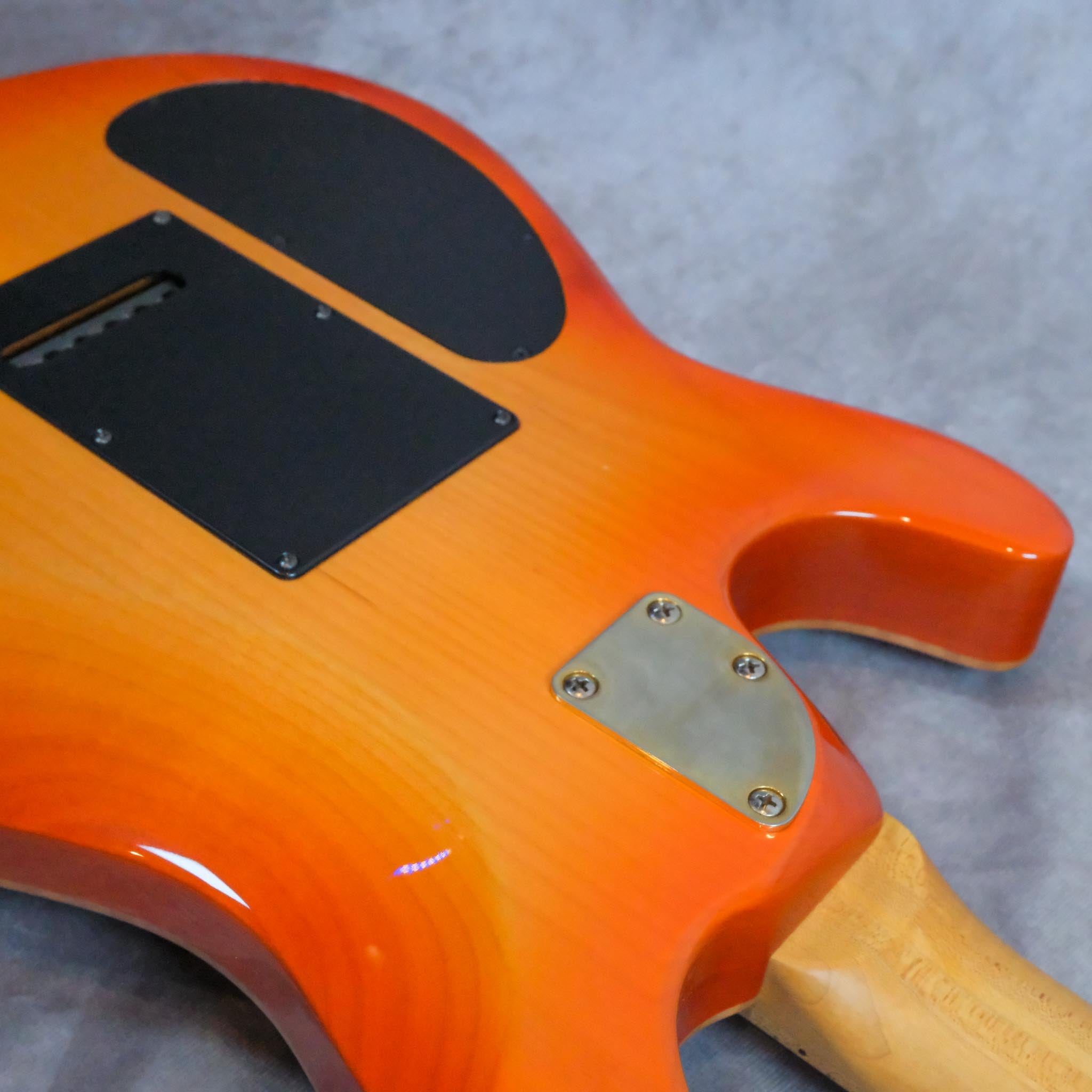 中古】Carvin GH24 Greg Howe Signature Model【状態：B+】
